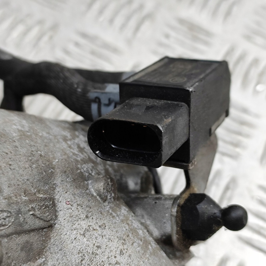 фото №6, Jaguar f-pace 2016 клапан egr