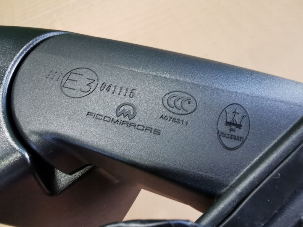 Maserati levante дзеркало зовнішнє праве 19 pin nowe 212876422 Доставка