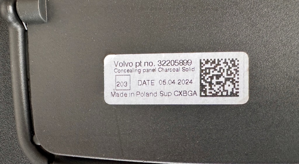 фото №9, 2024 volvo xc60 ii 2017-2025 czarna шторка багажника оригінал