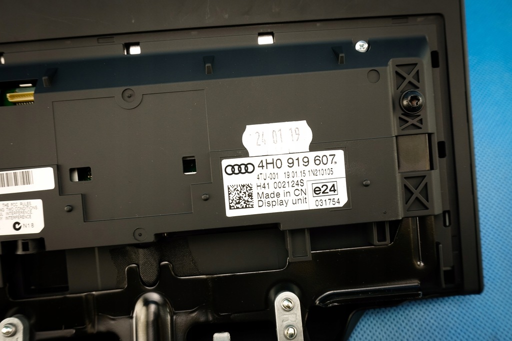 фото №9, Lcd дисплей екран монітор rse audi a8 s8 4h 4h0919607