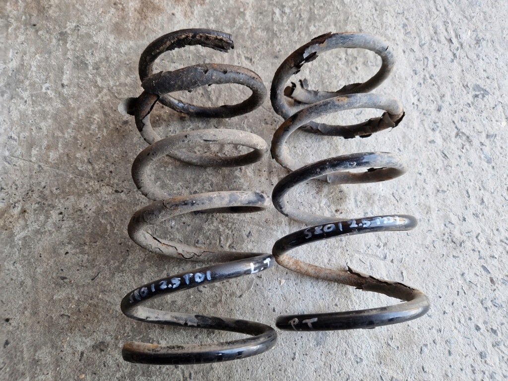 фото №1, Пружина задняя комплект volvo s80 i 2.5 tdi