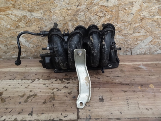 фото №1, Dacia lodgy 2013 1,6 8v колектор всмоктуючий оригінал