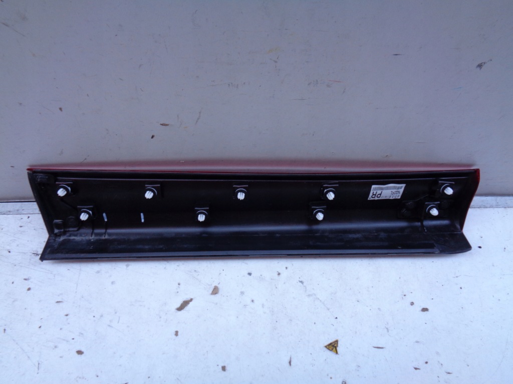 Молдинг дверь левая задняя mazda cx60 22- Оригинал