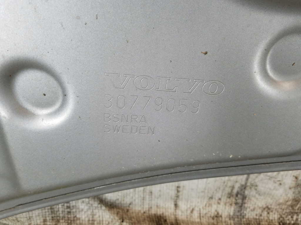 фото №15, Капот кришка двигуна volvo v60 s60 ii kod 477-46