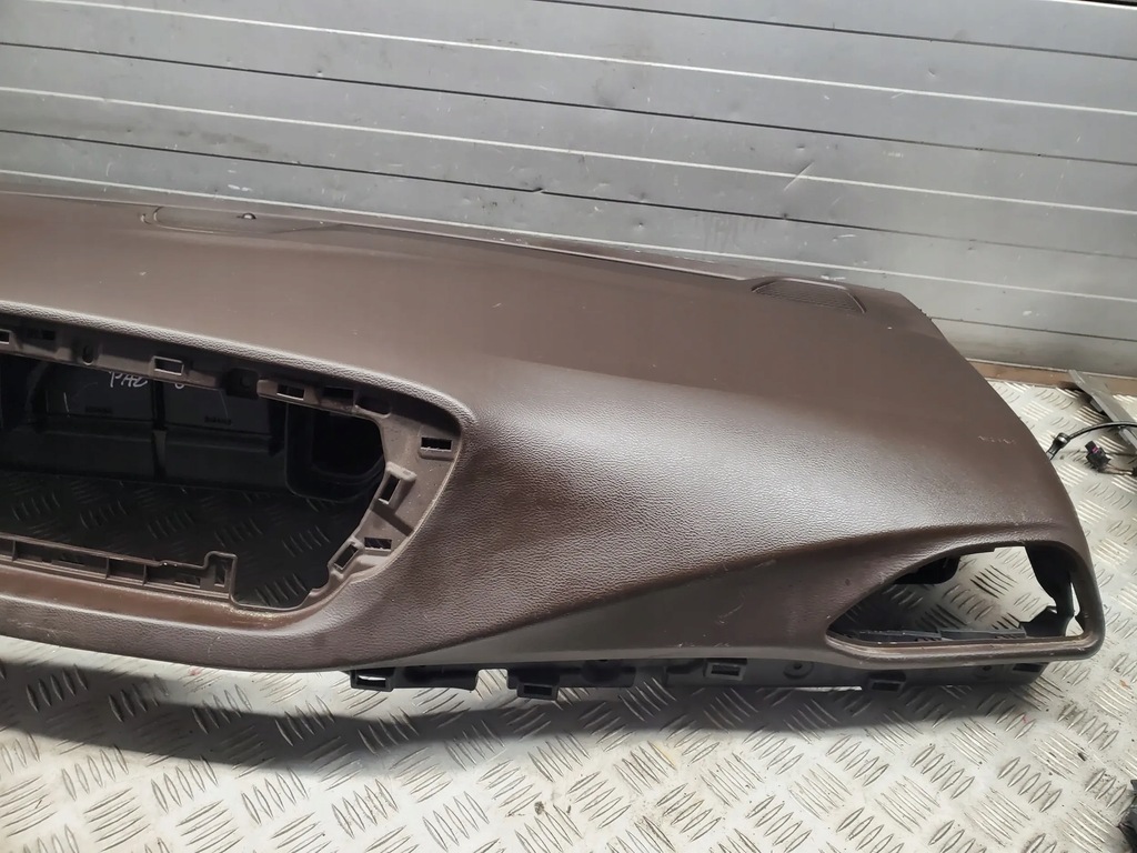 фото №6, Chrysler pacifica 5rl04trmaa з передній панелі приладова, консоль