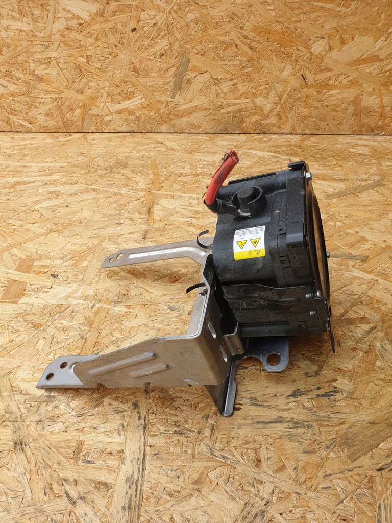 фото №1, Volvo xc40 модуль конденсатор запуск стоп 32300818