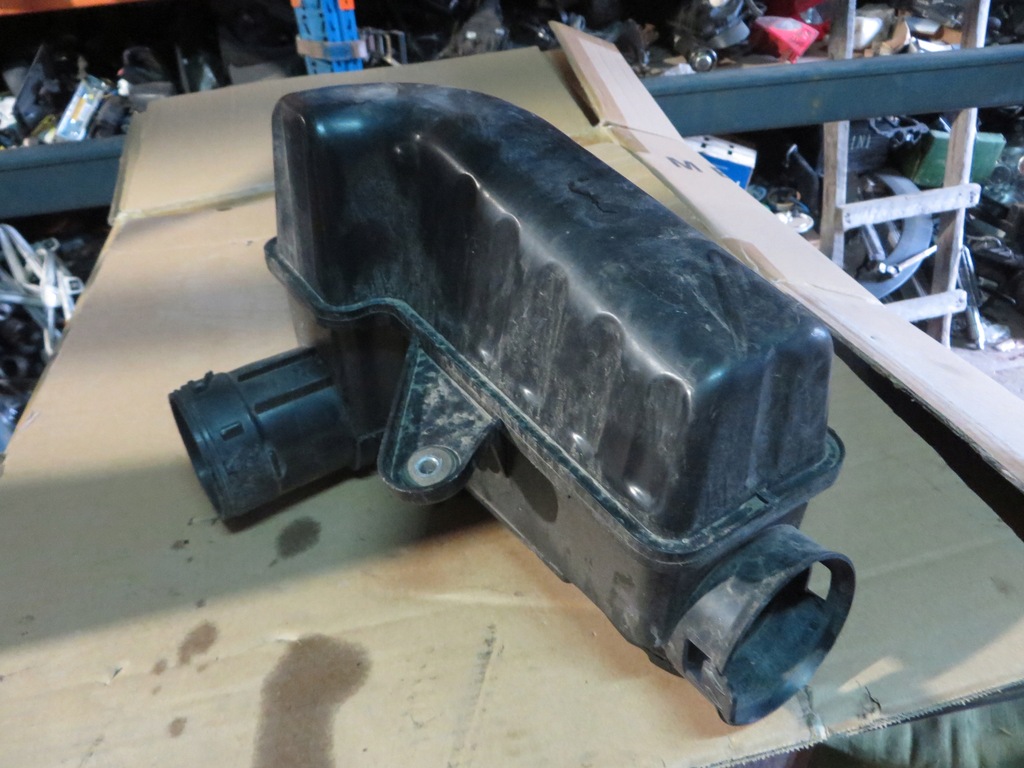 фото №1, Корпус фільтра повітря mini cooper r56 1.6 2754425 x