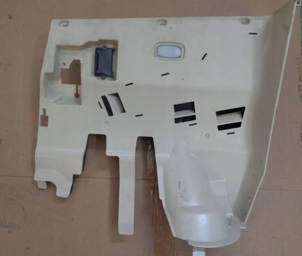 фото №1, Mercedes slk w172 r172 бардачок освещение nóg