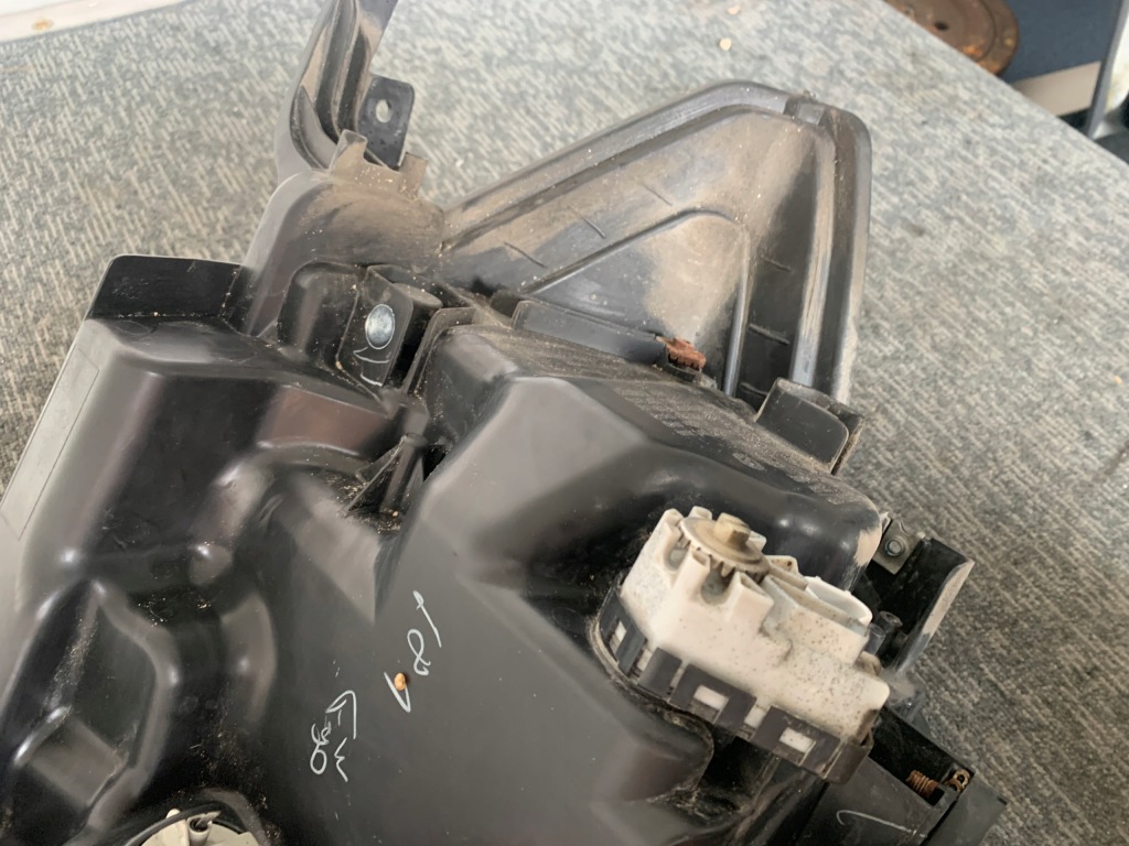 фото №14, Suzuki sx4 s-cross lift 1.0 19r лампа фара full led правый перед ory