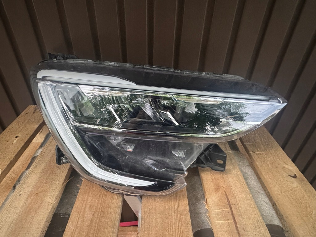 Купить Renault arkana лампа перед передняя правая pure vision 260107780r