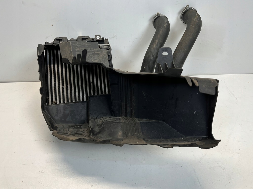 фото №1, Peugeot 308 ii p5 1.5 e-hdi интеркулер