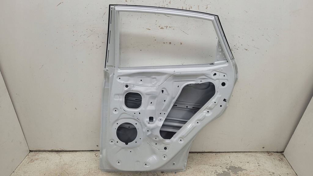 фото №8, Hyundai kona i 1 2017+ дверь задняя задние правое fv