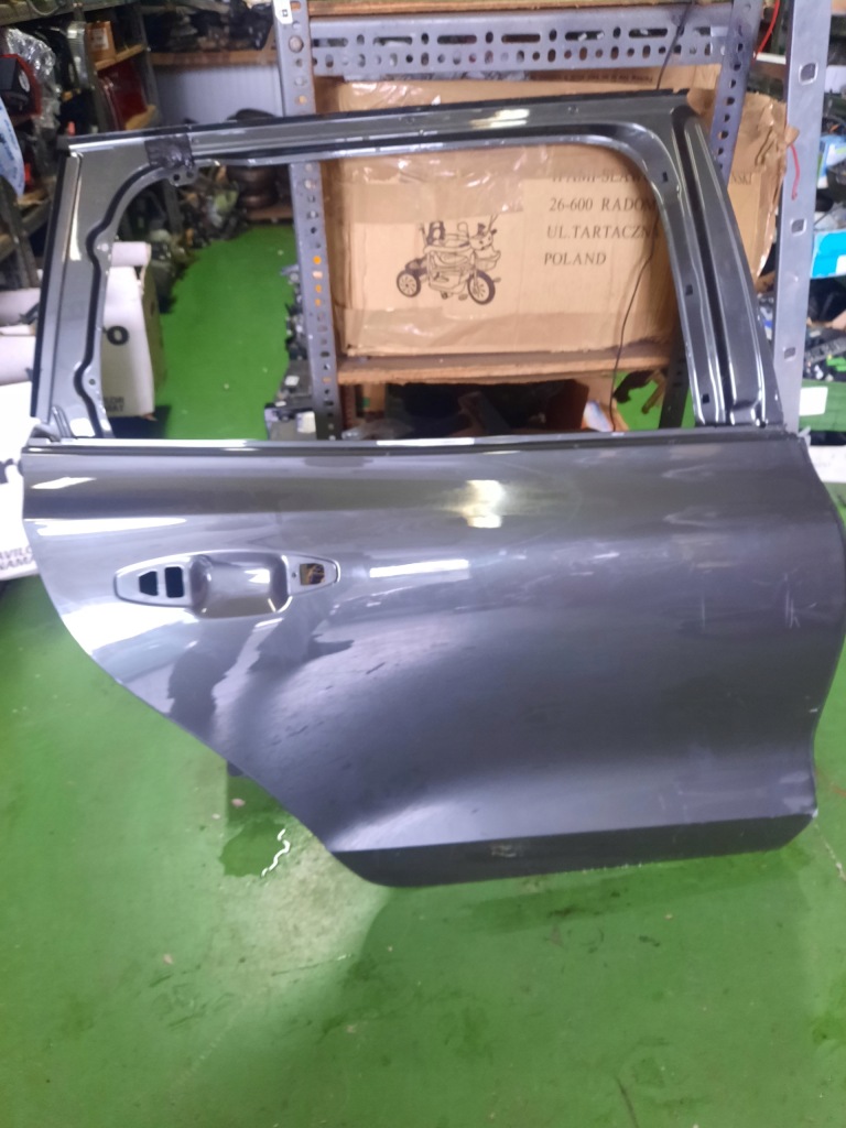 фото №5, Двері volvo v60 2019- задня праве