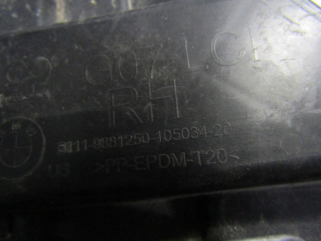 фото №10, Bmw x7 g07 lift напрямна бампера правий перед 9881250