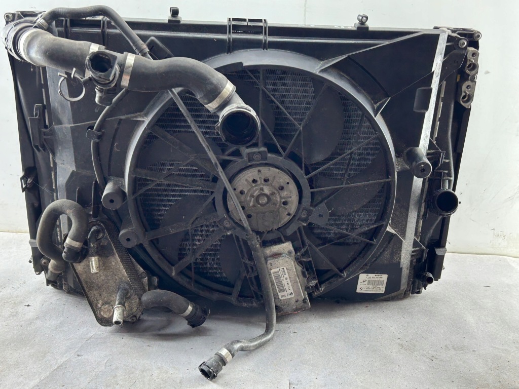 Купить Bmw e87 2.0i радиатор воды кондиционера вентилятор 17107524912