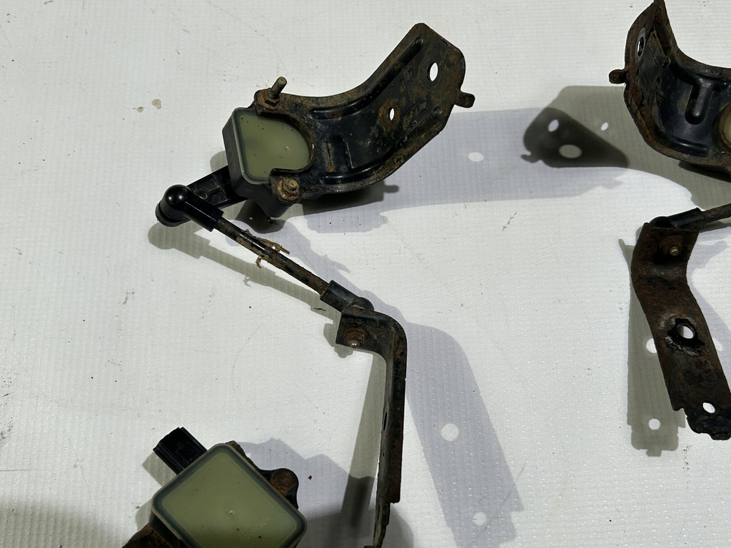 фото №7, Датчики вирівнювання підвіска лампа lincoln continental 2017r-