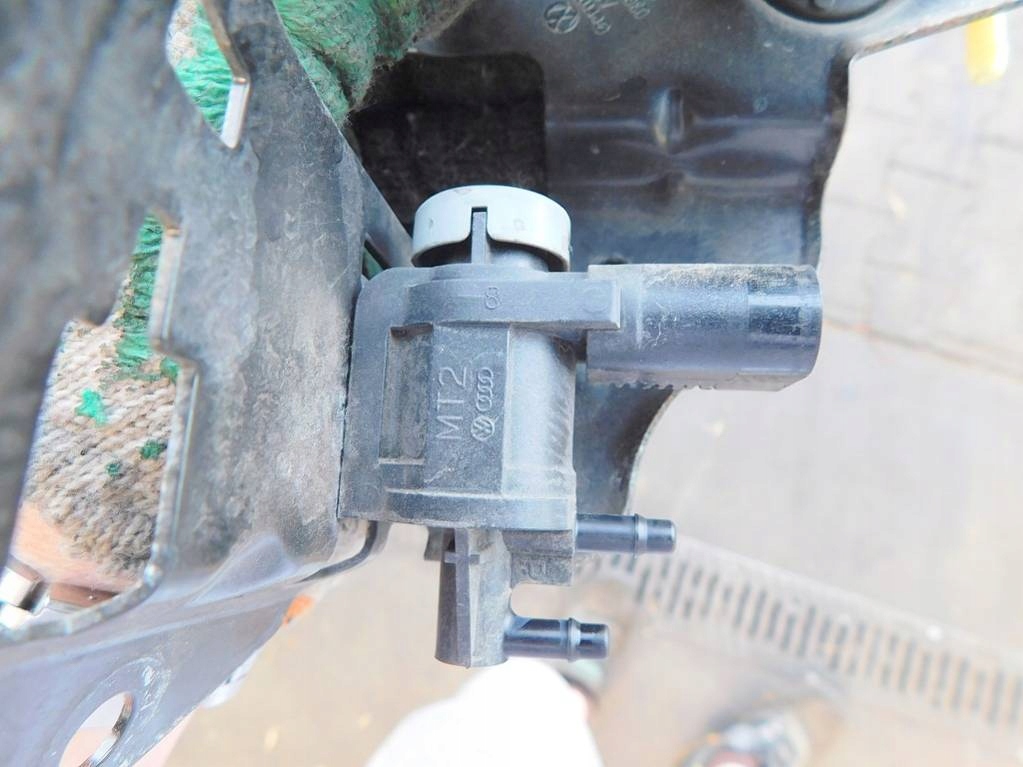 фото №8, Seat exeo 2.0tdi 120km 11r клапан вакуумa