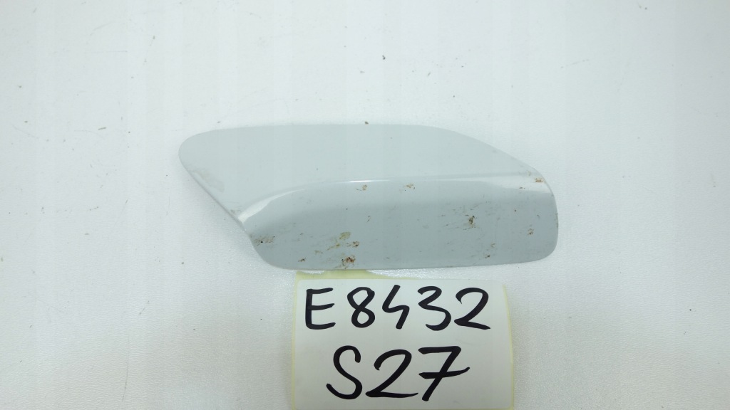 фото №1, Audi rs7 c8 2013- заглушка молдинг розпилювача правий перед 4k8955276b