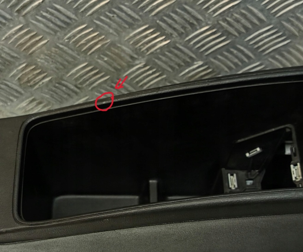 фото №12, Fiat 500e бардачок туннель туннель средний 735716581