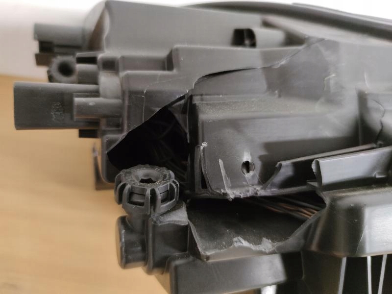 Лампа передняя перед renault alpine full led Цена