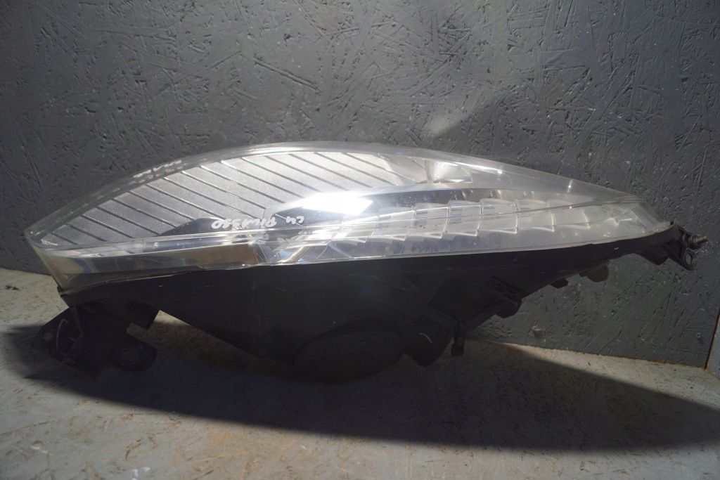 фото №12, Citroen c4 picasso lift лампа правий перед s2188 uk