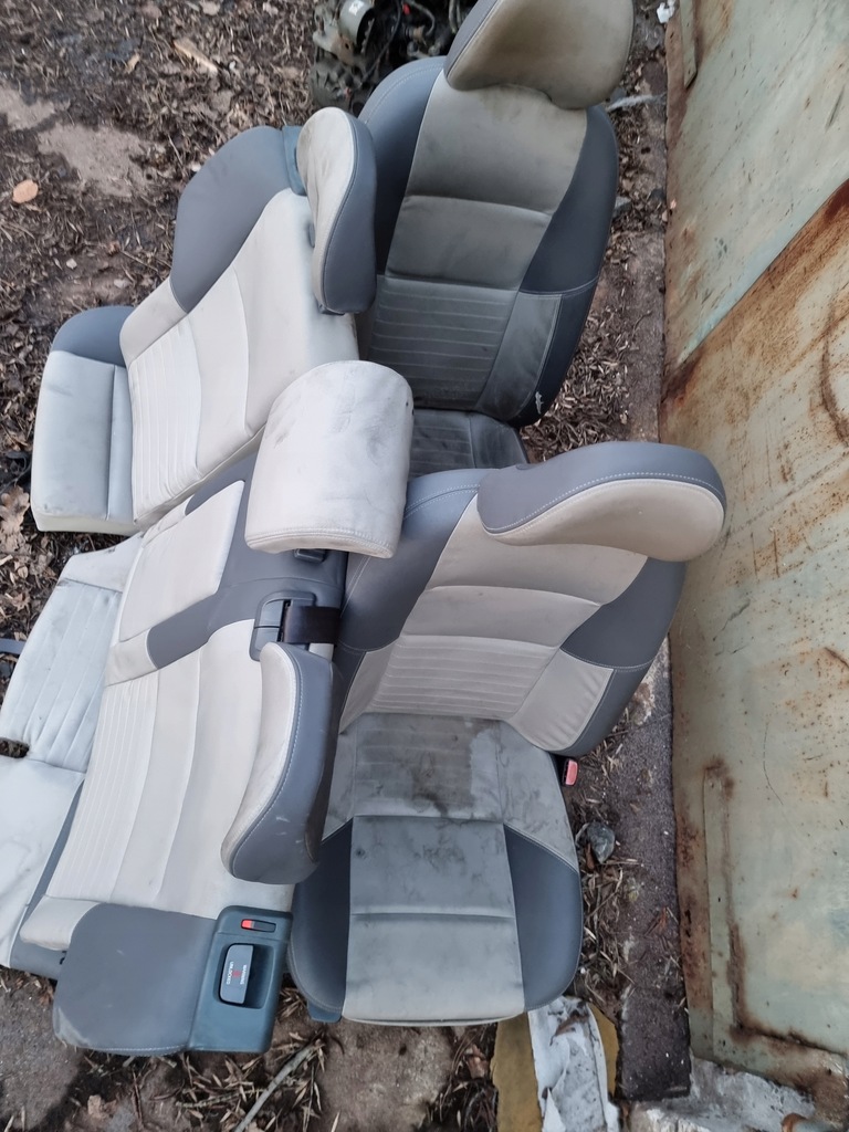 фото №8, Сидіння сидіння volvo v50 світлий комплект заднє сидіння