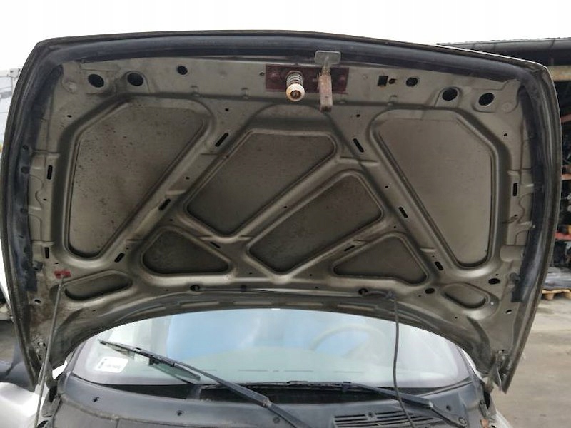 Капот 647 lancia y Ціна