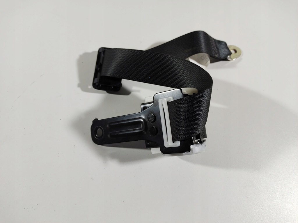 фото №15, Lexus is300h 13r pas безопасности правый задняя