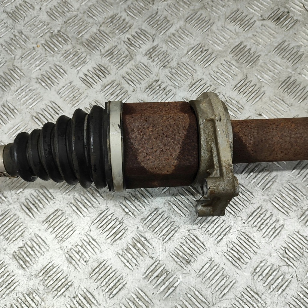 фото №6, Volkswagen transporter - caravelle t6 2021 права сторона привідний вал передня