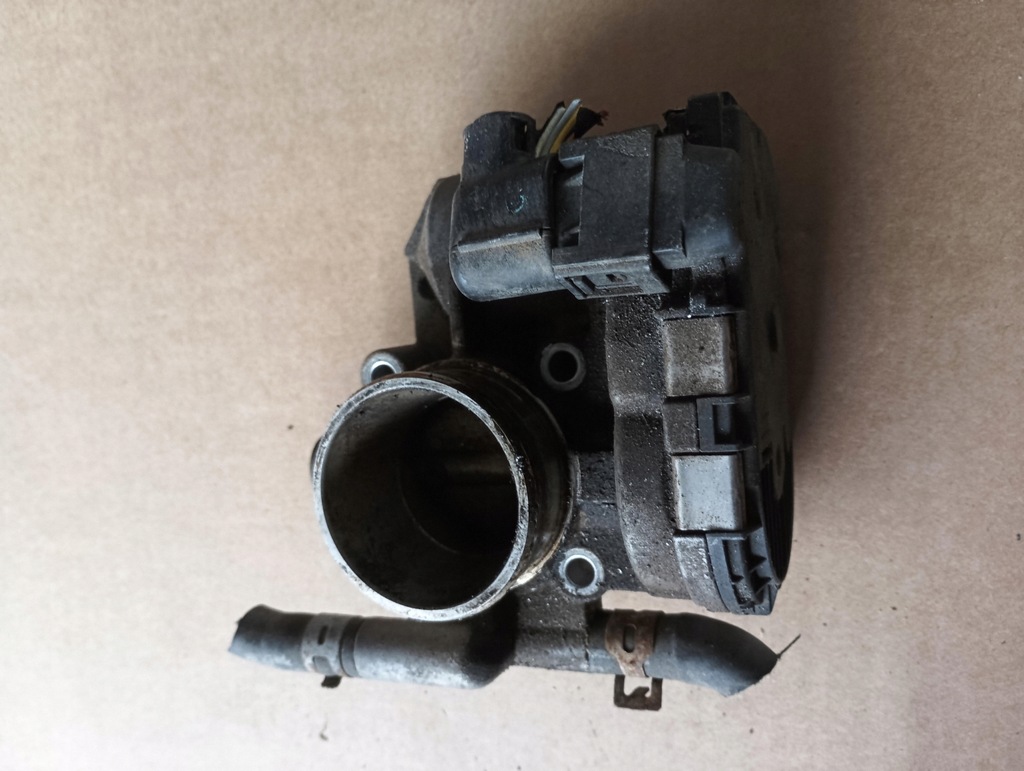 фото №1, Дроссельная заслонка opel corsa c 1,0 12v