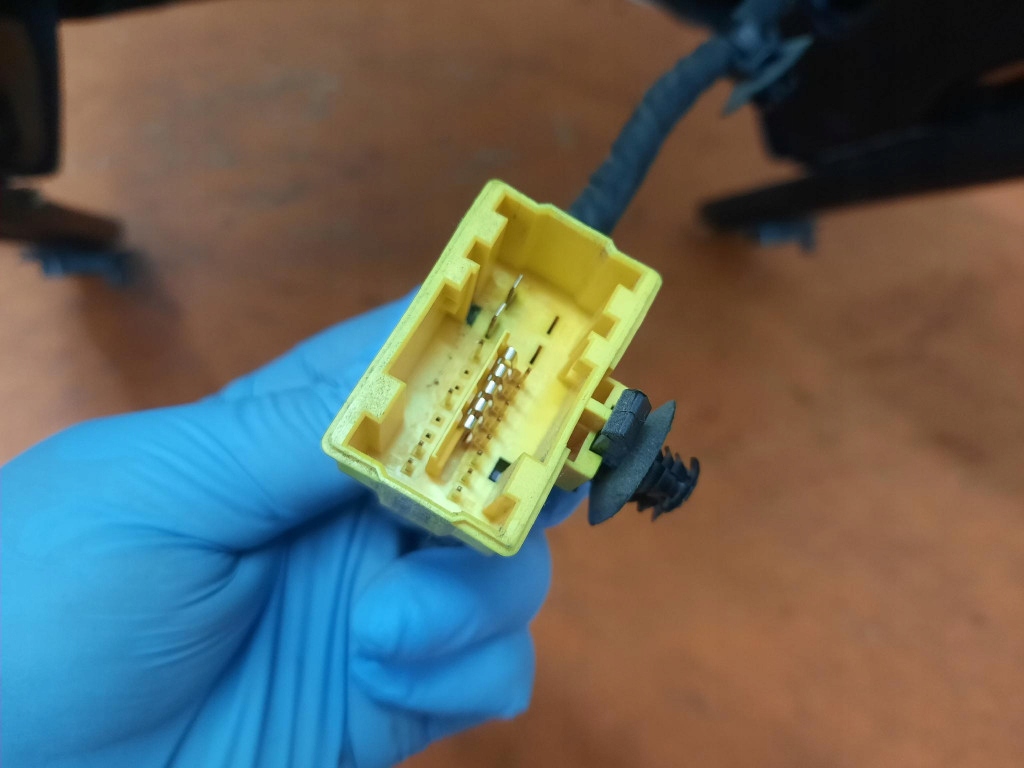 фото №10, Citroen c4 picasso i 06-13 сиденье водителя левый