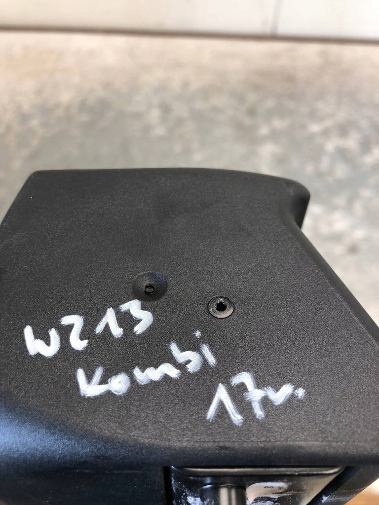 фото №9, Шторка сітка багажника mercedes w213 kombi a2138100009