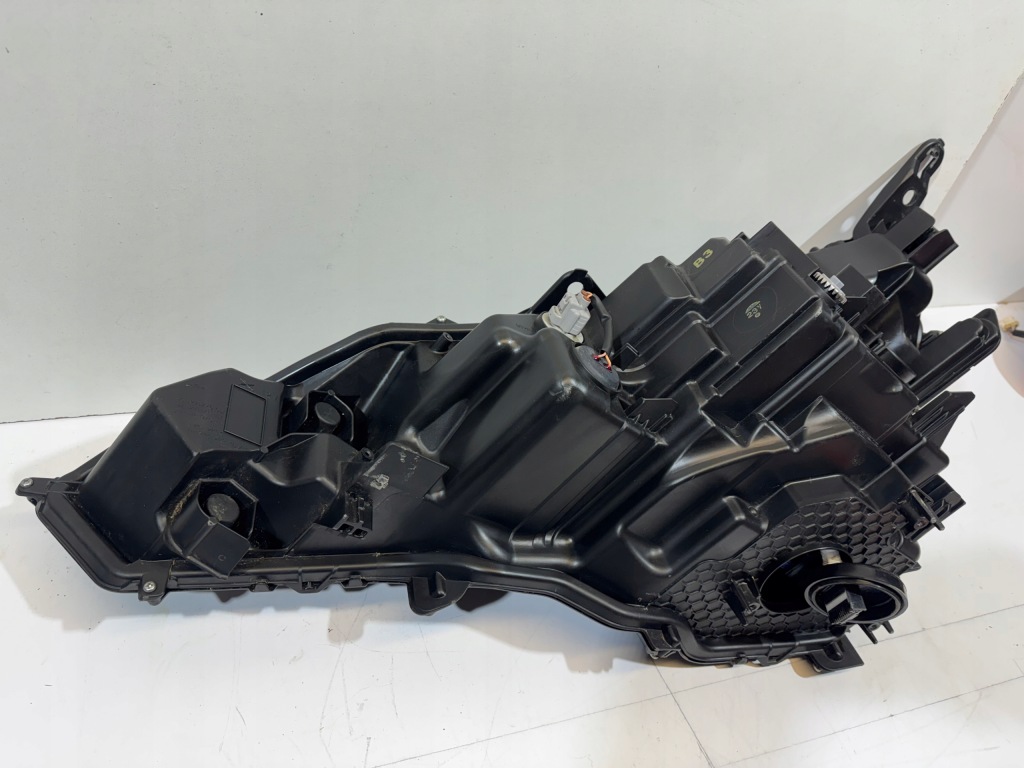 Lexus ux лампа передня права правий перед full led в Україні