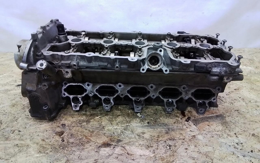 фото №4, S8 d3 головка левая 07l103373j валы s6 c6 5.2 fsi