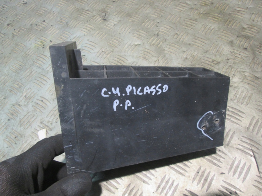 фото №1, Отбойник зона деформации правый перед citroen c4 picasso 06-