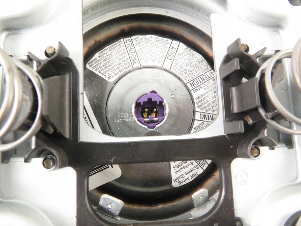 фото №6, Подушка водителя vw polo iv 9n 6q0880201t