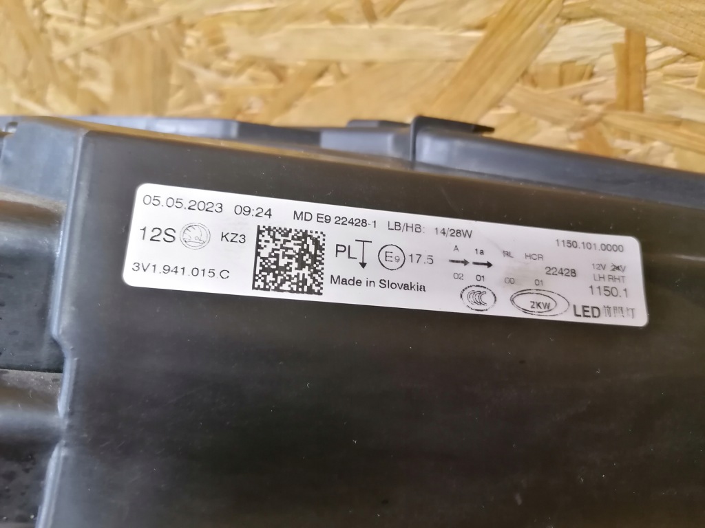 фото №8, Лампа левая фара skoda superb 3 iii 3v full led lift 2019-