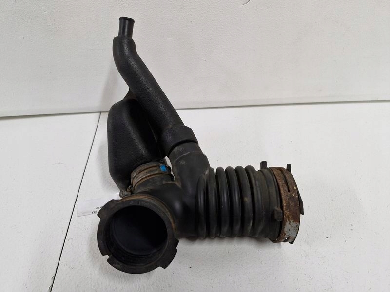 Купить Lexus ct200h ct prius iii 1.8 hybrid шланг пабтрубок  труба воздуха 17880-37190