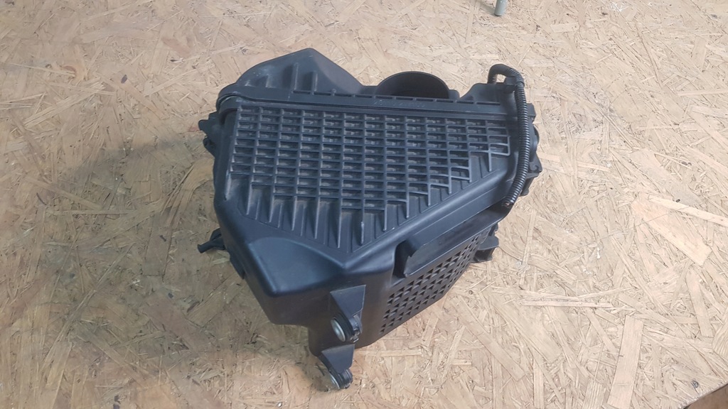 фото №12, Hyundai santa fe iii 3 корпус фильтр воздуха