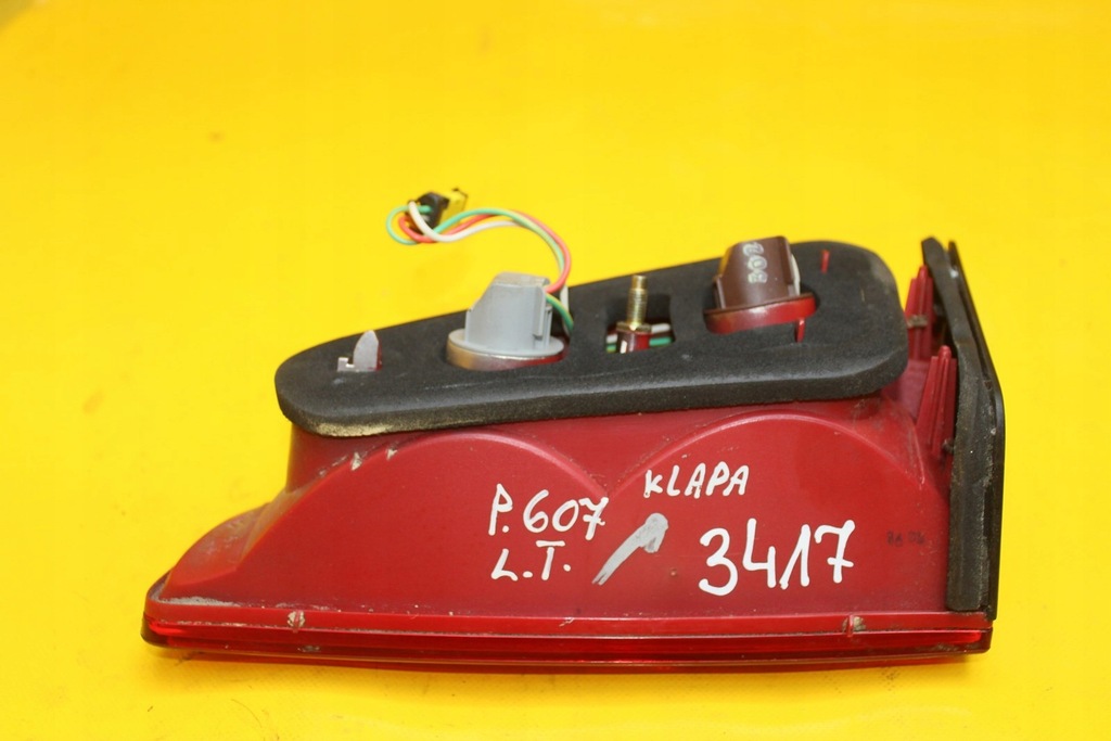 фото №6, Лампа левый задняя крышки peugeot 607