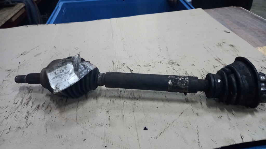 фото №1, Привідний вал ліва renault laguna 1.9dci 03r