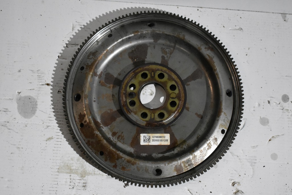 фото №1, Mercedes-benz оригинальный номер a2740300212