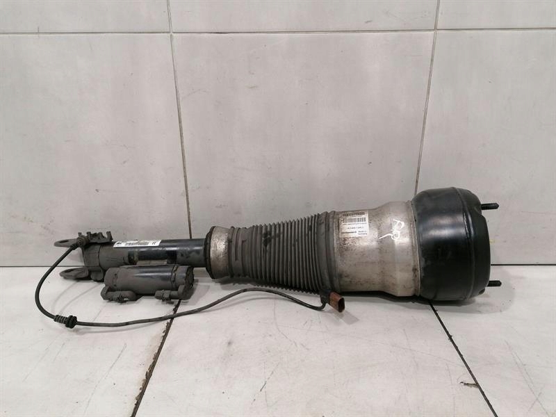 Купить Mercedes s w222 shock абсорбер передняя часть a2223202000 re airmatic
