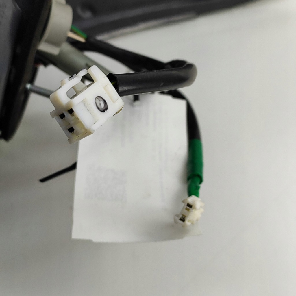 фото №7, Lexus rx 330 - 350 - 400h 2013 права сторона лампа задня