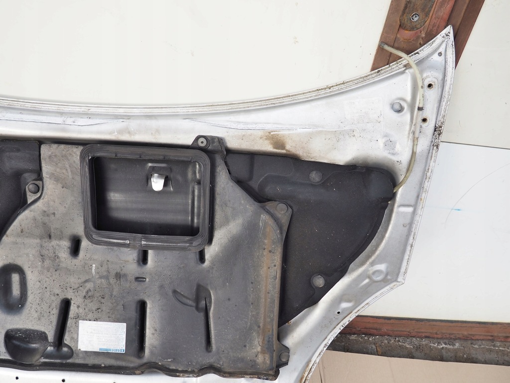 фото №7, Toyota yaris 1 99-06 шумоизоляция шумоизоляция капот крышки двигателя