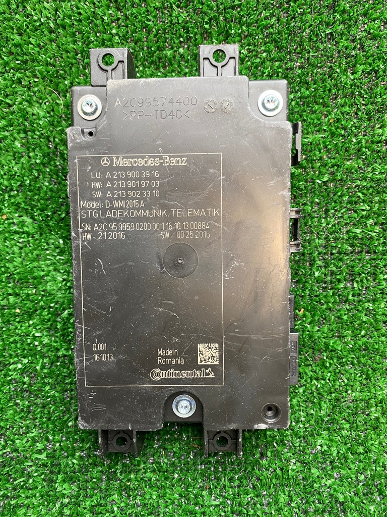 фото №1, A2139003916 w13 зарядний пристрій індукційна mercedes