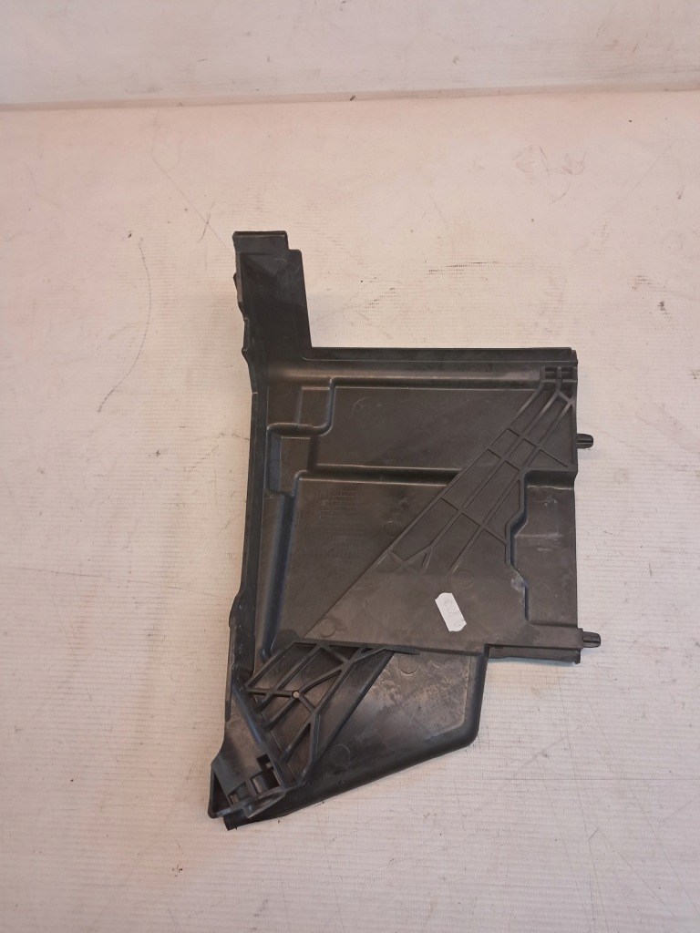 Накладка корпус аккумулятор bmw 1 f40 7473113 Недорого