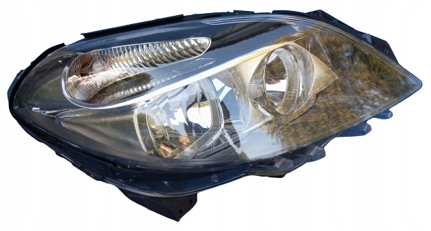 фото №1, Лампа правий перед eu a2468200261 mercedes b klasa w246 2011-