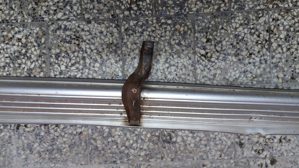 фото №13, Подножка порог левый toyota hilux viii 15-