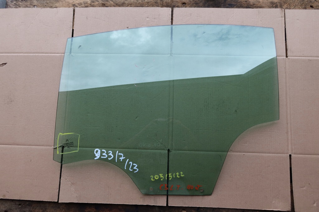 фото №1, Скло двері лівий задня c5 iii